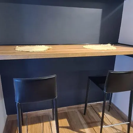 Apartment Ana With Pool Preko