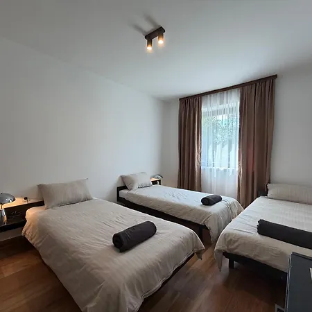 Apartment Ana Pool Residence